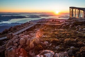 3 day Tasmanian highlights tour – Hobart, Port Arthur and Bruny Island - Day 1 in Hobart: sandstone streets, Mt Wellington, and market morning