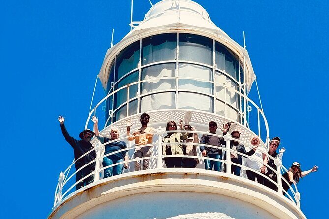 Bruny Island Food, Sightseeing, Guided Lighthouse Tour & Lunch - How the day starts in Hobart and why timing matters