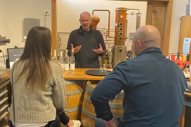 Cambridge Hobart Wine & Spirits Tour- Optional Lunch of Choice - Lunch options: Richmond Arms Hotel vs Frogmore Creek views