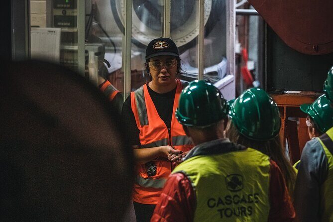 Cascade Brewery Tour - Stop 1: the Cascade Brewery walk-through that blends story and process