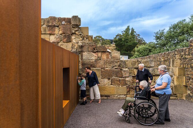 Cascades Female Factory Historic Site [official] - Entering the grounds: high walls, open space, and guided meaning