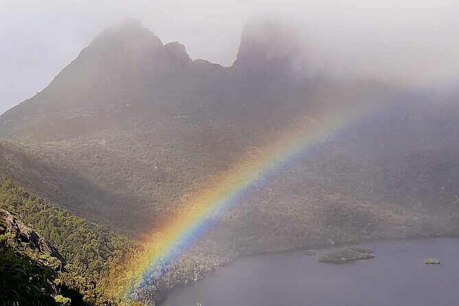 Cradle Mountain OMG! Hobart to Cradle Active Day Trip - Meals, snacks, and what to pack for a long hiking day