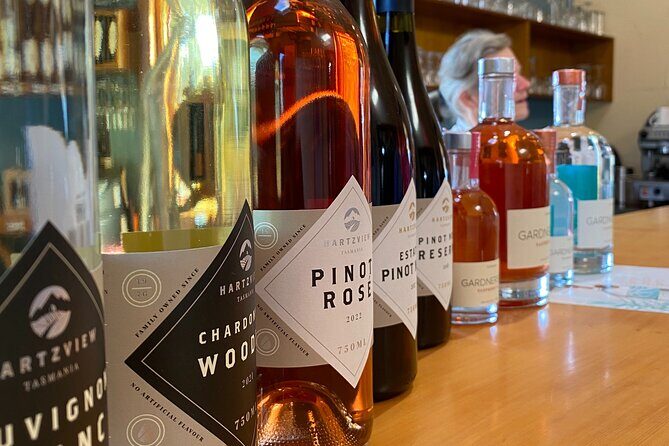 Food & Wine Taste of Southern Tasmania Tour - Huonville and The Honey Pot: Bees, Pollination, and Raw Honey