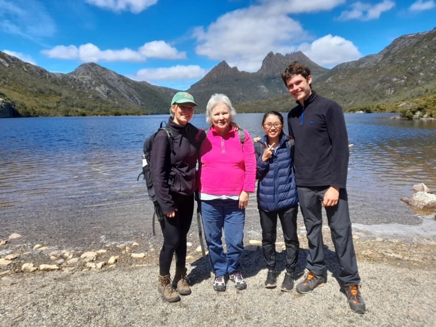 From Hobart: Active Day Trip to Cradle Mountain - Picnics and meals: how food timing shapes your stamina