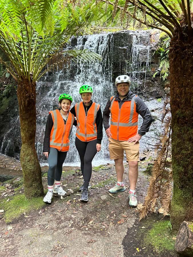 From Hobart: Mt Wellington Summit & Rainforest Bike Tour - The Kunanyi summit shuttle: quick ride, plenty of photo time