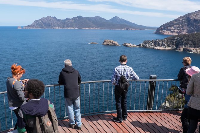Full-Day Tour to Wineglass Bay from Hobart - Wineglass Bay Lookout and your choose-your-own-walk option