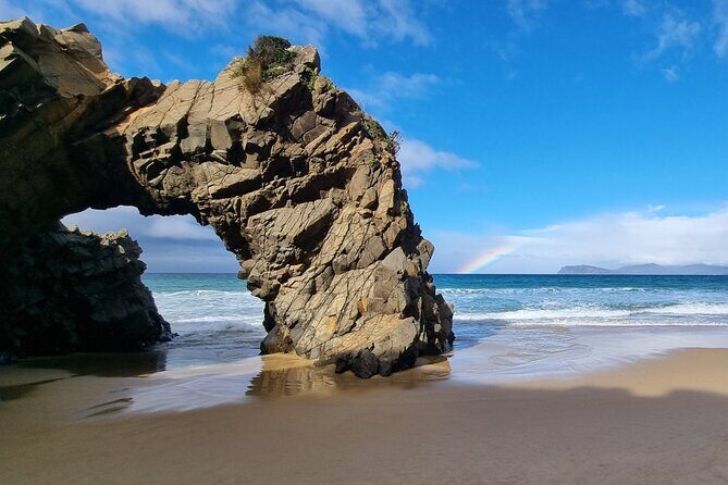 Hobart: Bruny Island Adventure: Hiking, Highlights & Local tastes - Hobart to Bruny Island: a 7am plan that stays calm