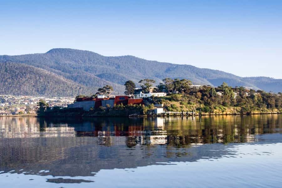 Hobart City Sightseeing Tour including MONA Ticket - From Brooke Street Pier: getting your bearings fast
