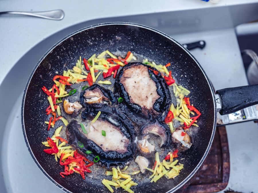 Hobart: Full-Day Tasmania Gourmet Seafood Cruise - Price and Value: Does $495 Per Person Make Sense?