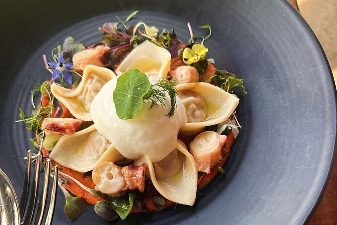 Hobart Full Day Wine and Food Tour - Why Coal Valley is a smart choice for wine-and-food travelers