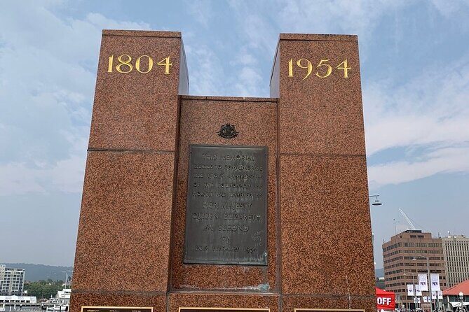 Hobart History, People & Places - 2 hour city walk - Who’s leading—and why that changes the experience