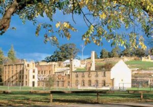 Hobart: Port Arthur & Tasman Park Full-Day Trip with Cruise - The Carnarvon Bay Cruise Around the Isle of the Dead Adds Perspective