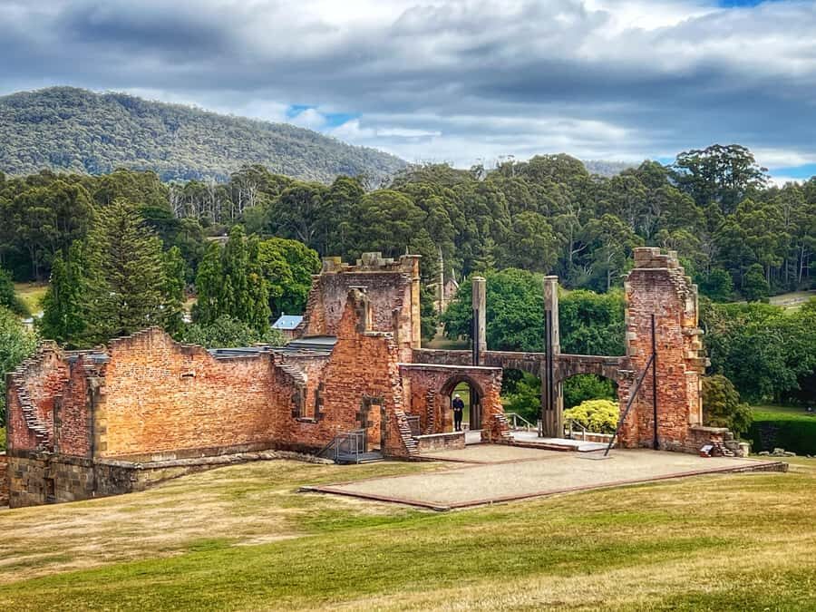Hobart: Port Arthur & Tasman Park Full-Day Trip with Cruise - Richmond Bridge and the Coal River Valley Drive Sets the Context