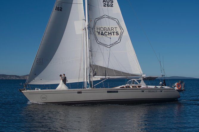 Hobart Sailing Experience - A 3-hour racing-yacht sail that actually feels like sailing