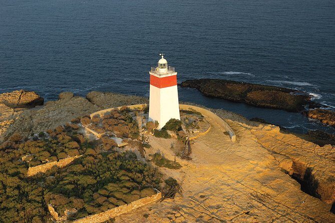 Hobart Sightseeing Cruise including Iron Pot Lighthouse - Franklin Wharf to the harbor icons you’ll recognize fast