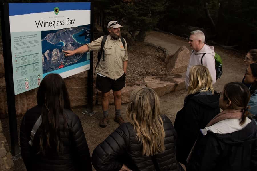 Hobart: Wineglass Bay & Freycinet Active Day Tour - Sleepy Bay Stop: A Quick Coastline Moment to Catch (If Time Allows)