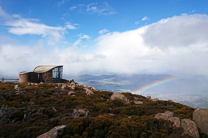 kunanyi/Mt Wellington Explorer Bus- Return Tour (2.5 hours) - The Chalet Stop and the Organ Pipes Walk: Choose a Trail Level