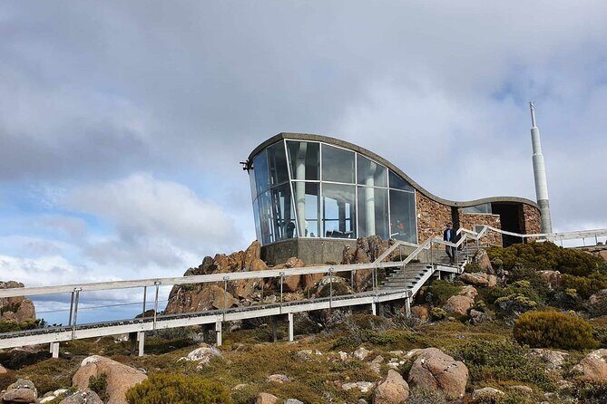 Mount Wellington Pinnacle 2 Hours Small Group Tour - What to Expect When Fog or Rain Moves In