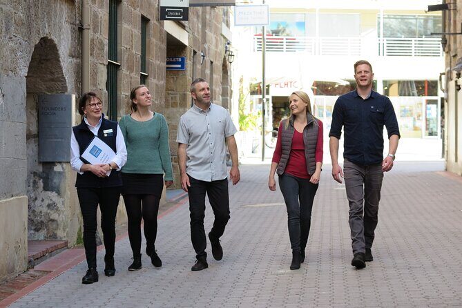 Old Hobart Pub Walking Tour - Buying a drink the smart way: what’s included vs what’s on you