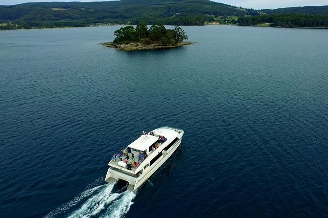 Port Arthur and Tasman Sights with Harbour Cruise - Optional Remarkable Cave: how the Maingon Bay stop really feels