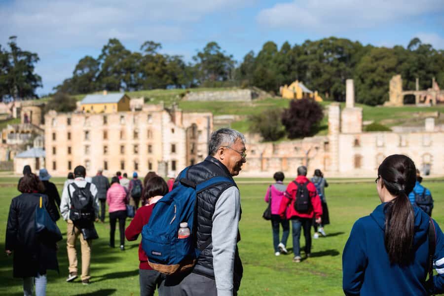 Port Arthur Shuttle and Tasman Sights Tour - The road to Port Arthur: why the short stops matter