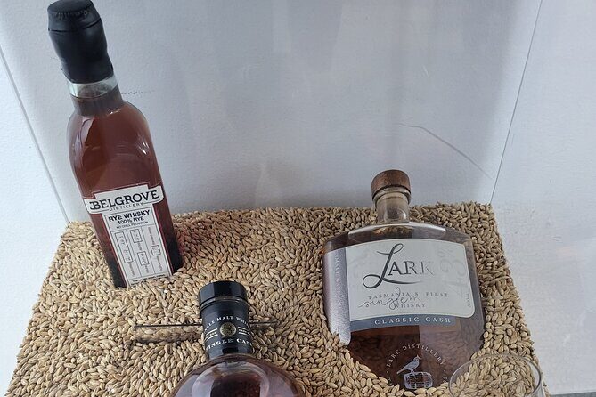 Wine, Gin & Whisky Tour - Hobart & SE Tasmania - Transport, bottled water, and comfort: what’s included for your day