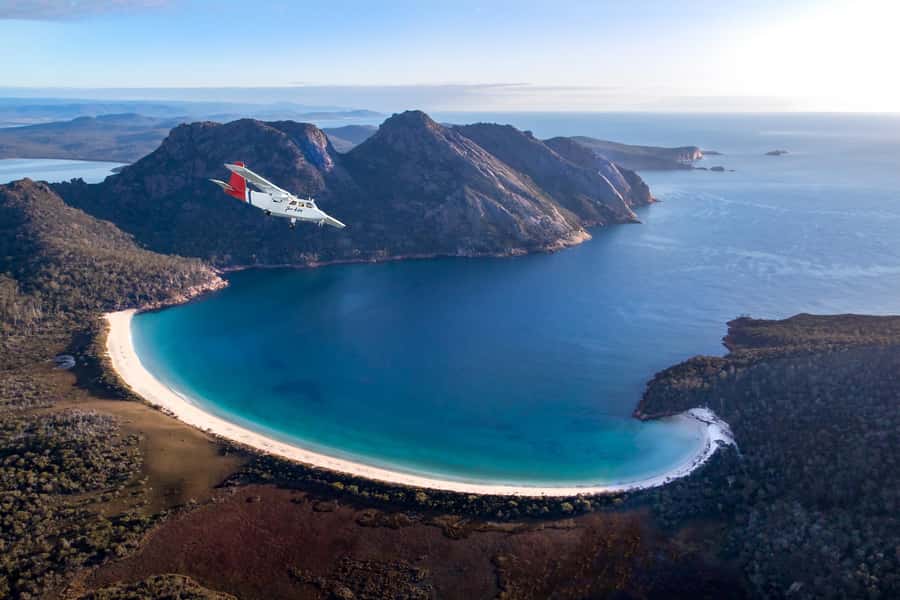 Wineglass Bay and Maria Island Scenic Flight Experience - Why a scenic flight makes Freycinet feel different